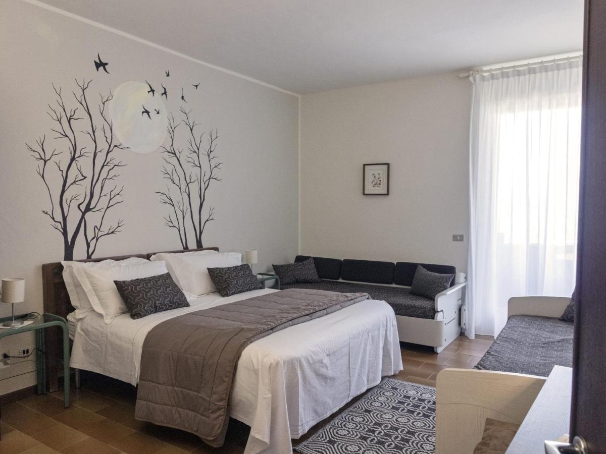 Hotel Funivia Laveno-Mombello Zewnętrze zdjęcie