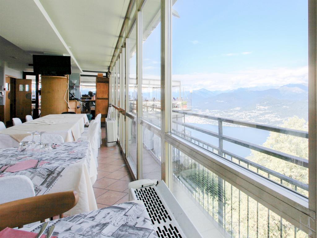 Hotel Funivia Laveno-Mombello Zewnętrze zdjęcie