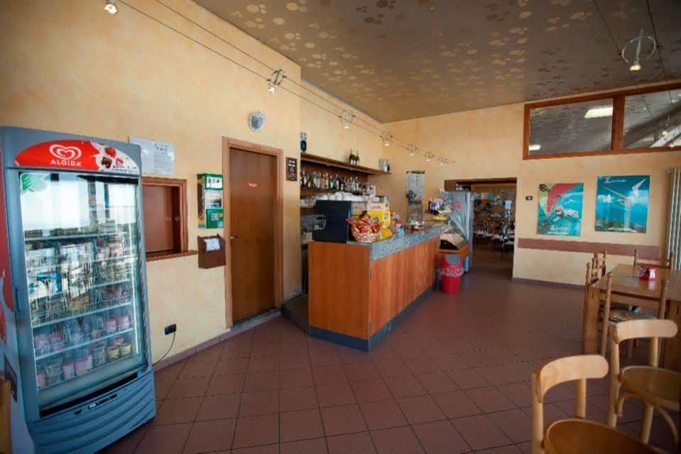 Hotel Funivia Laveno-Mombello Zewnętrze zdjęcie