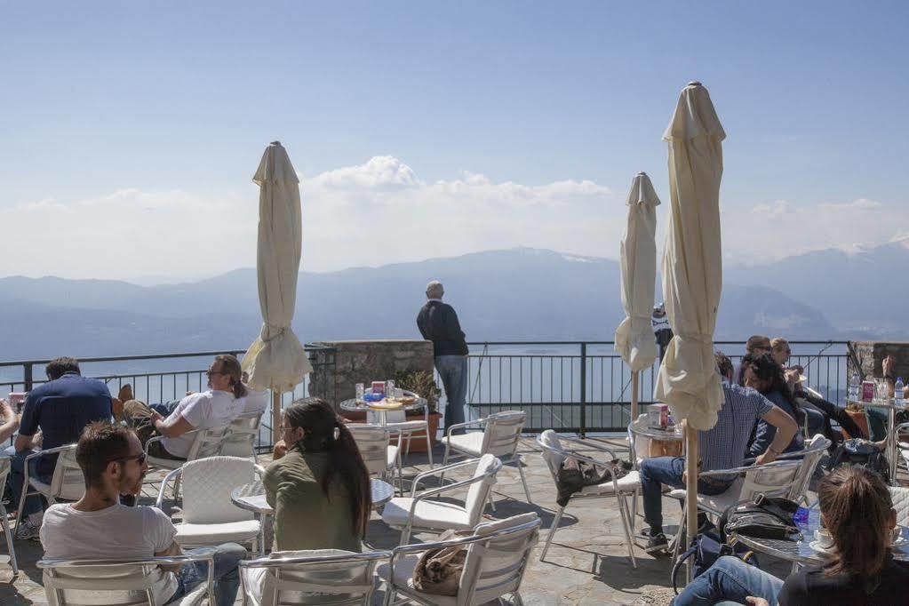 Hotel Funivia Laveno-Mombello Zewnętrze zdjęcie